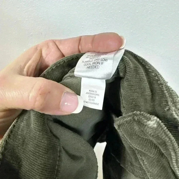 Olive Green Corduroy Front Button Detail Skirt Juniors Size 0/24 Mini high waist - Picture 9 of 9